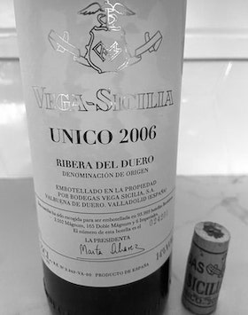 Part of the history of Spanish wine, Vega Sicilia Ribera del Duero is one of the best red wines