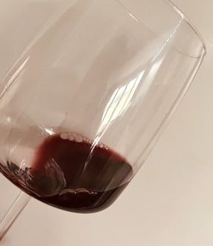 Three main red grape varietals native to Spain are Tempranillo, Garnacha and Monastrell